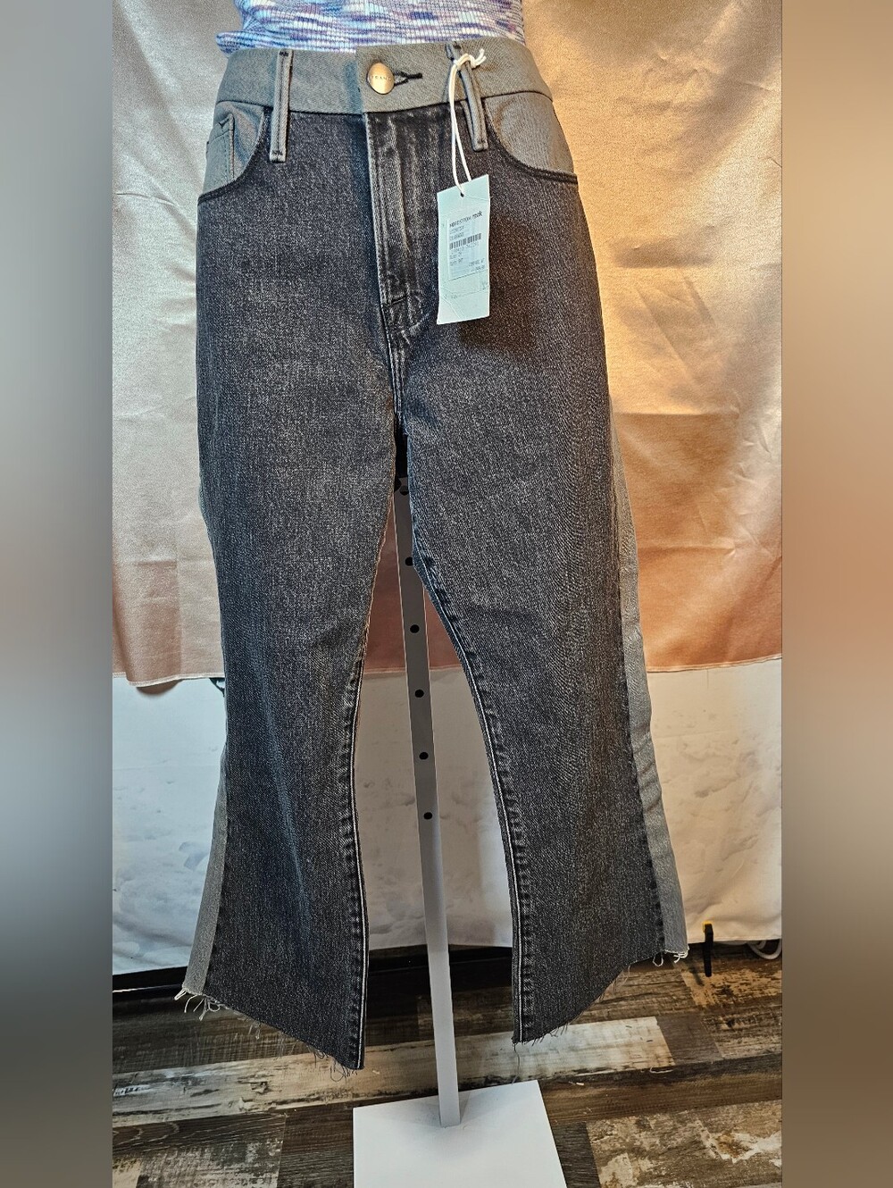 FRAME Le Pixie Crop Mini Boot Jeans Size 29 Two Tone Black Gray NWT